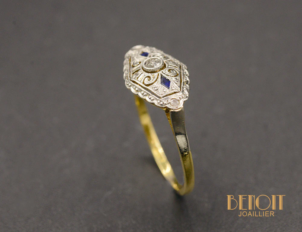 Bague Art Déco Losange Diamants et Saphirs - Image 3