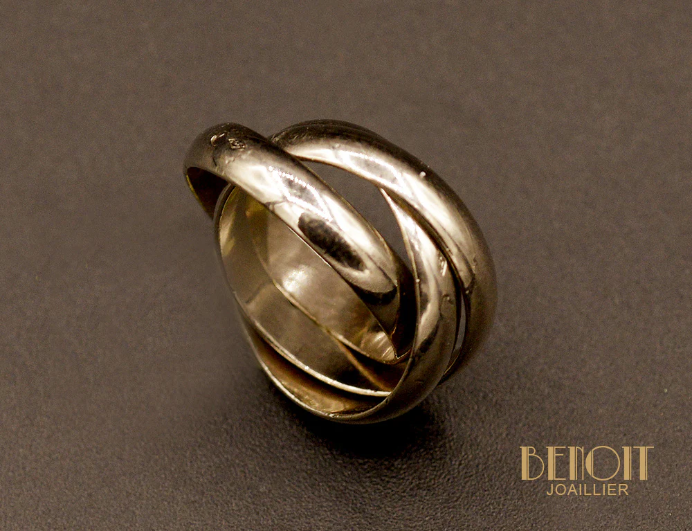 Bague Cartier "Trinity" Or Blanc - Image 3