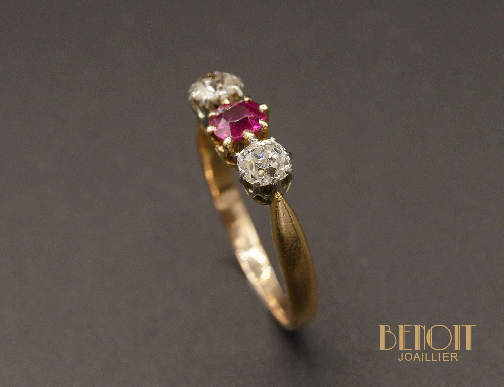 Trilogie Vintage Diamants et Rubis - Image 3