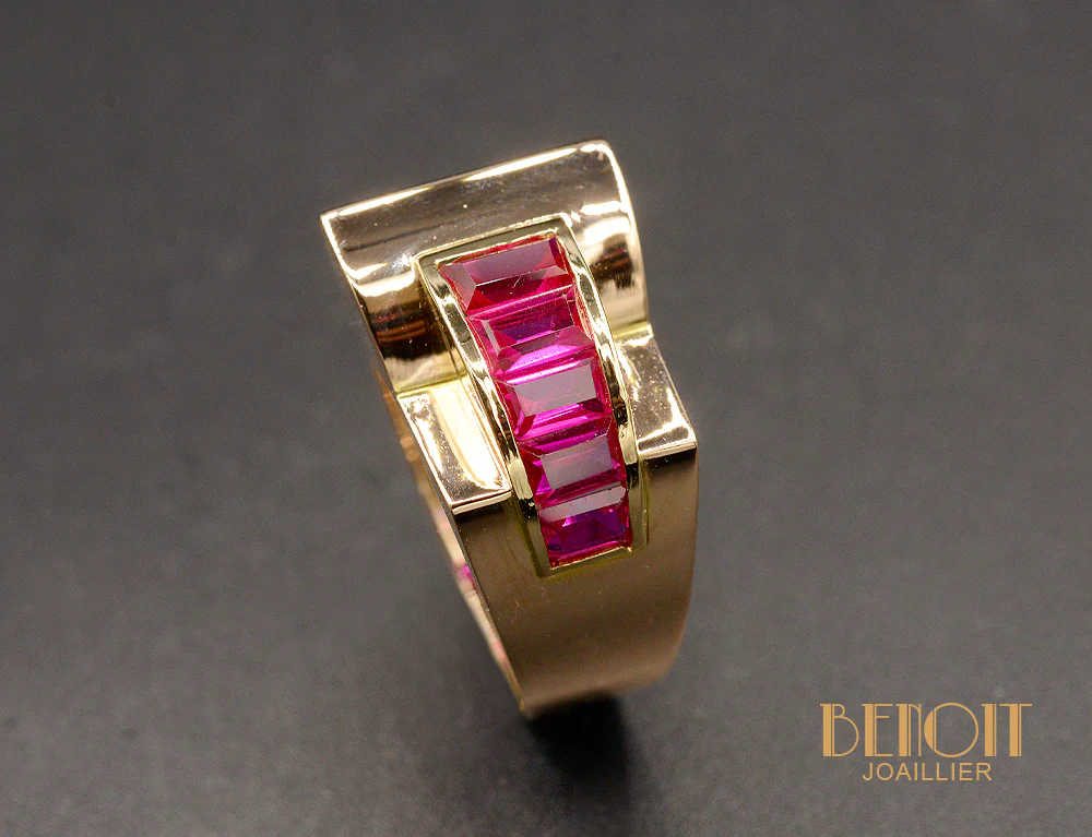 Bague Tank Or Rose et Rubis Verneuil - Image 3