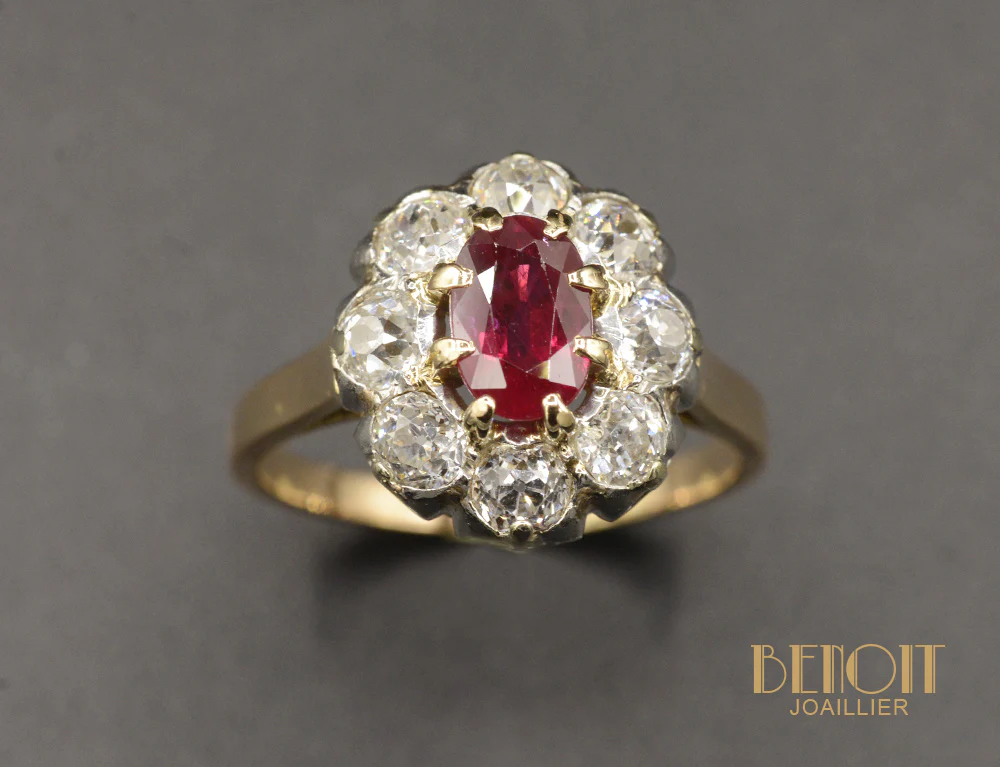 Bague Pompadour Or et Platine Rubis et Diamants - Image 2