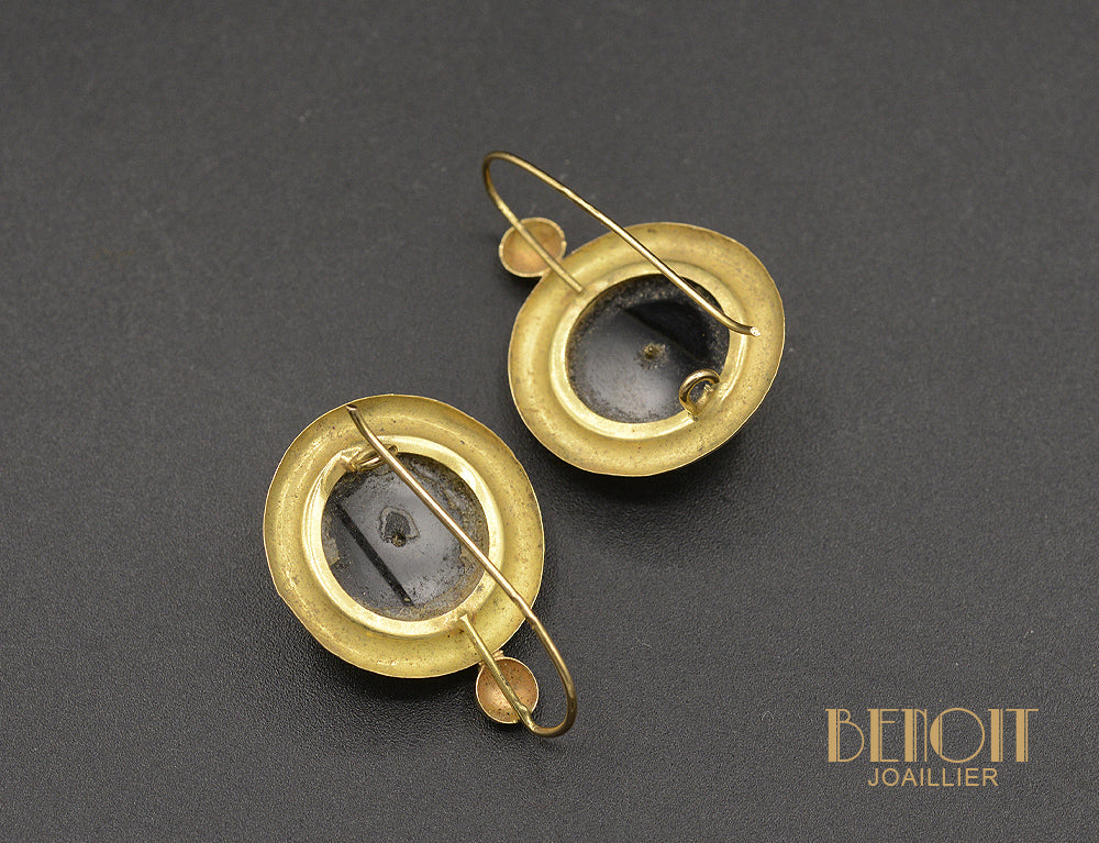 Boucles d'Oreilles Dormeuses en Or jaune et Onyx - Image 2