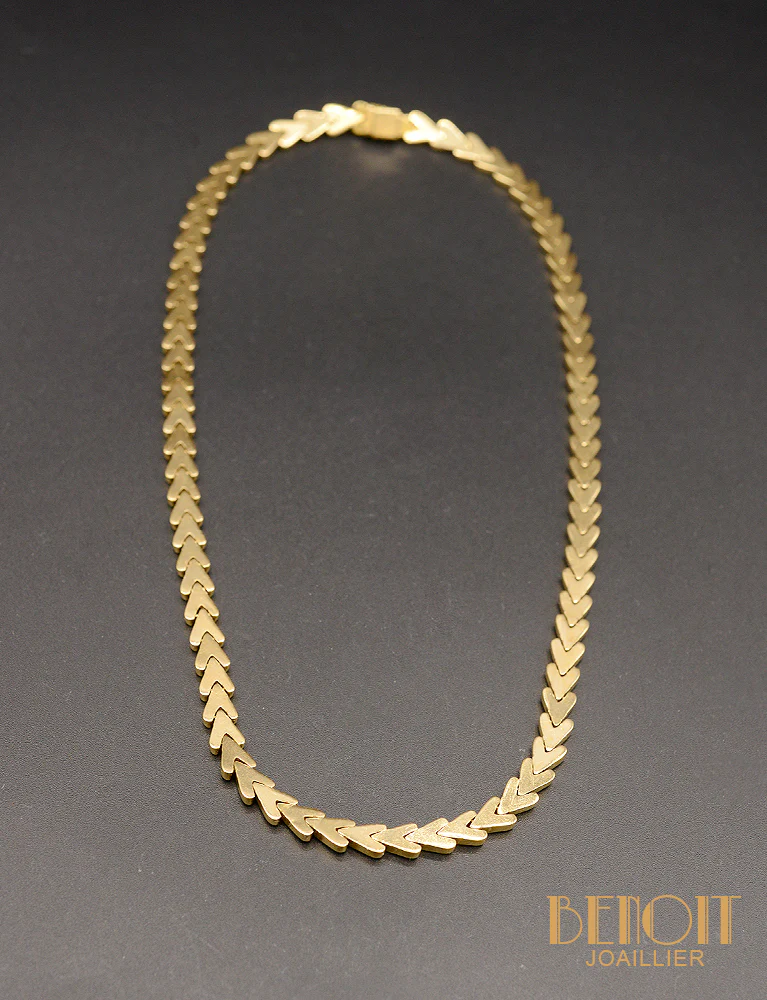 Collier Maille V en Or Jaune - Image 5