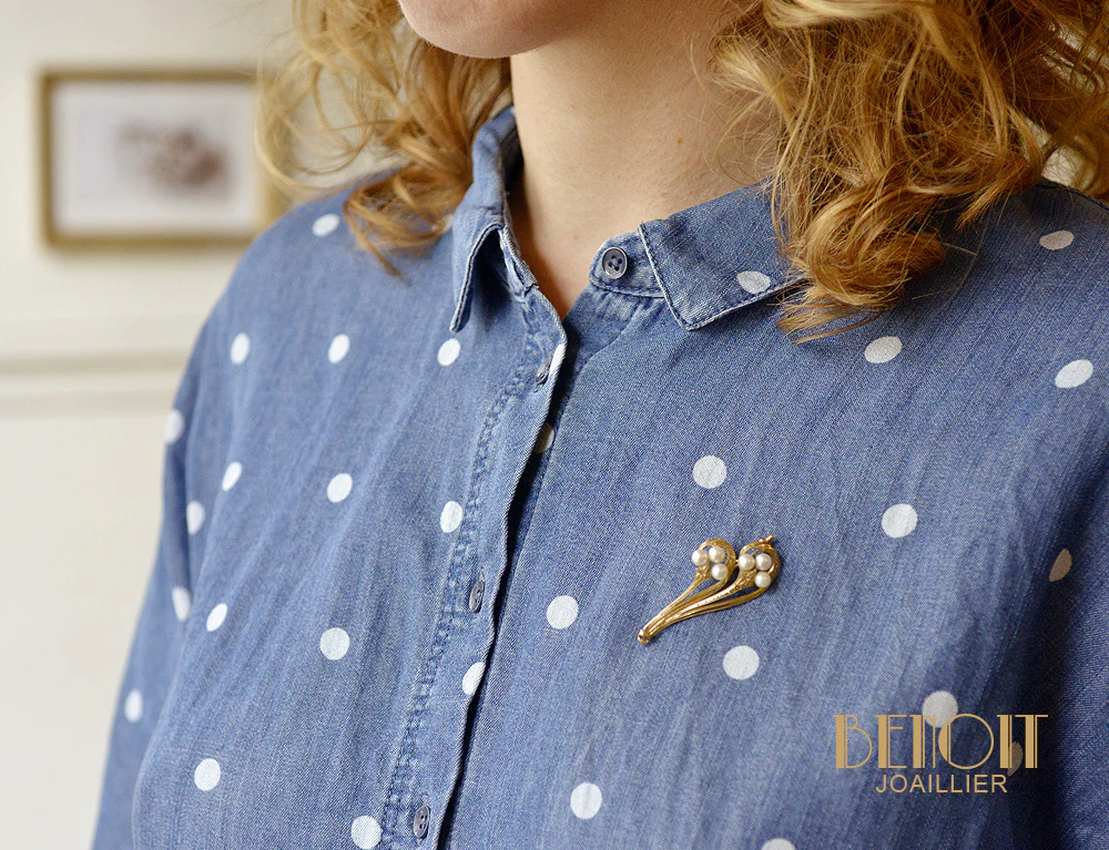 Broche MIKIMOTO en Or et Perles Blanches - Image 4