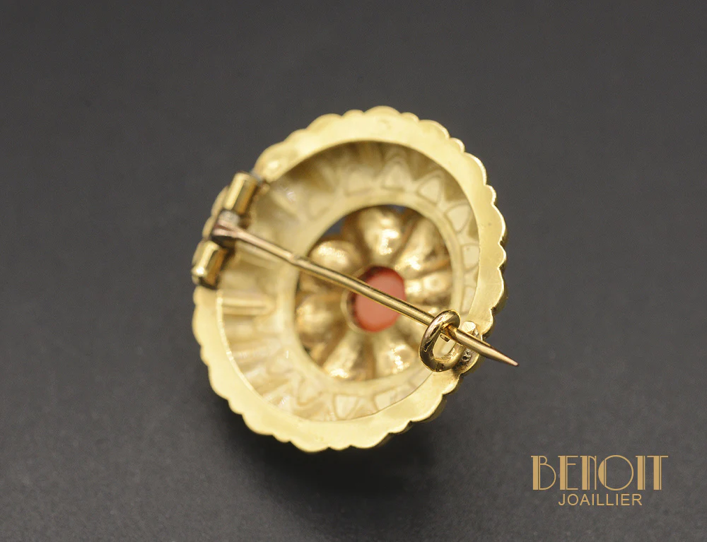 Broche ronde Ancienne Or Jaune et Corail - Image 3
