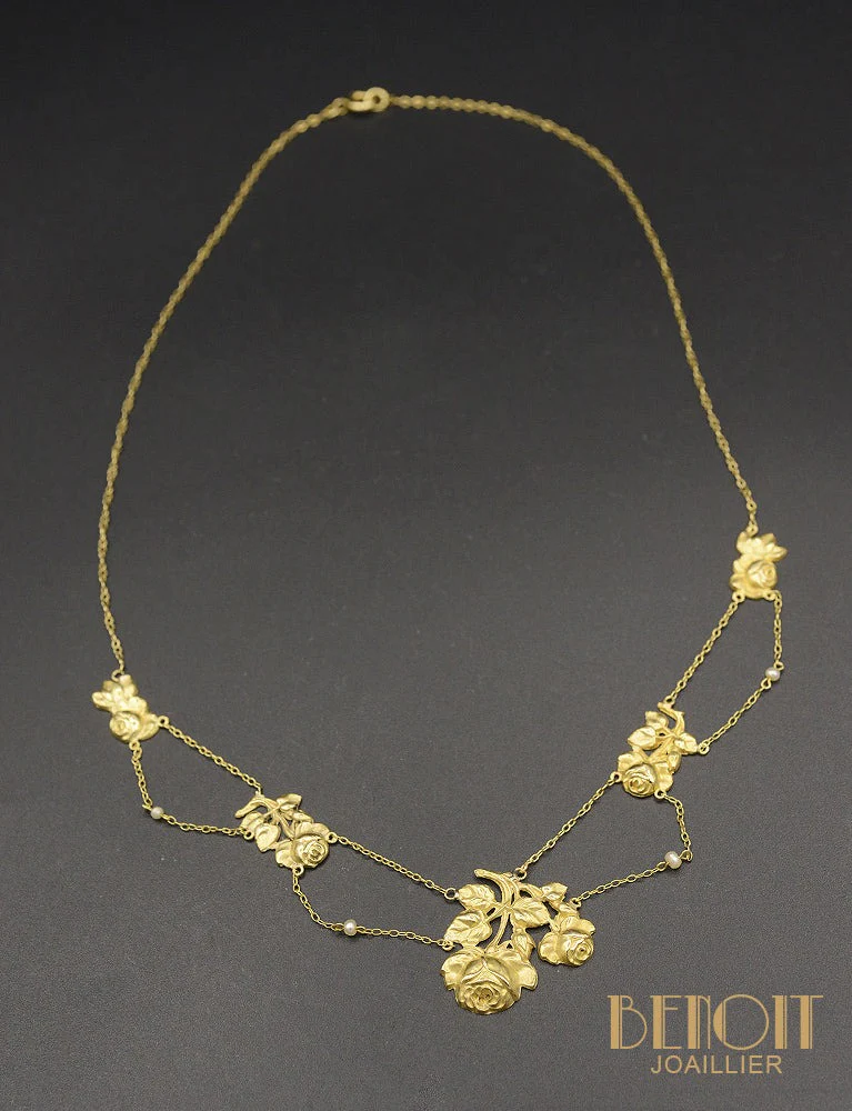 Collier Roses et Draperies - Image 3