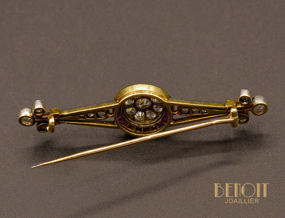 Broche Art Déco Diamants et Rubis - Image 3