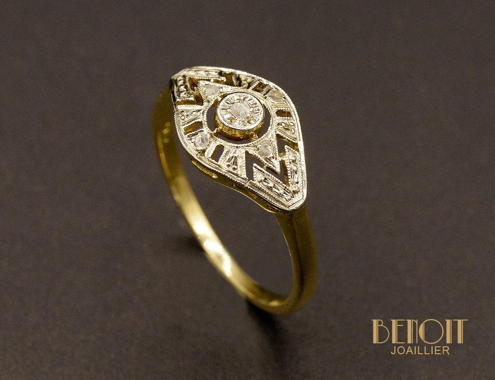 Bague 1920 en Or Blanc et Diamants - Image 2