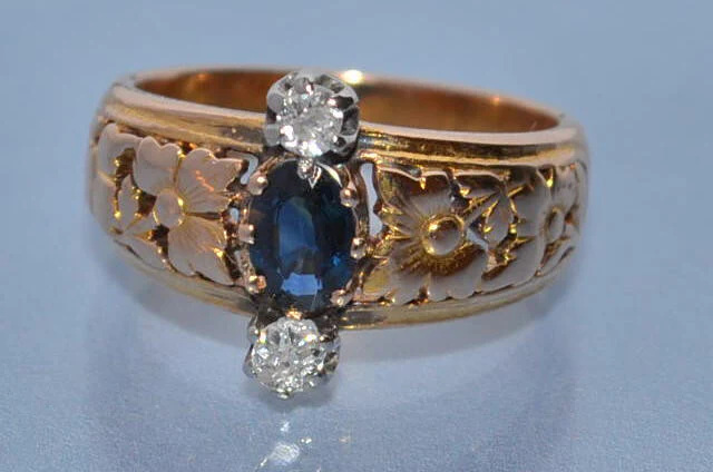 Bague 19ème or saphir et diamants
