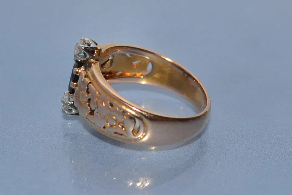 Bague 19ème or saphir et diamants - Image 3
