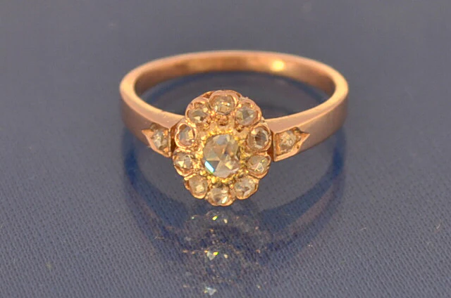 Bague 19ème Siècle Diamants Taille Rose et Or Rose