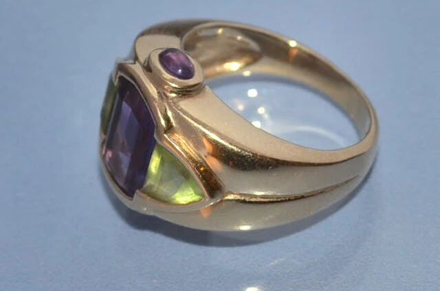 Bague améthyste péridots et or 18 carat - Image 2