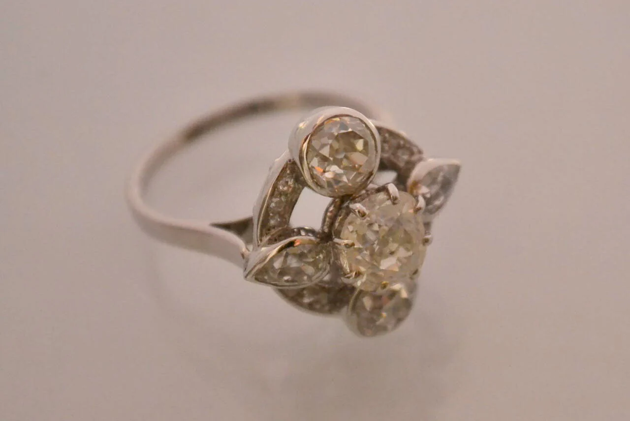 Bague Ancienne Diamants environ 2,5 ct