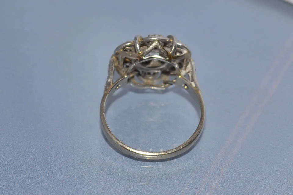 Bague ancienne diamants marguerite - Image 2