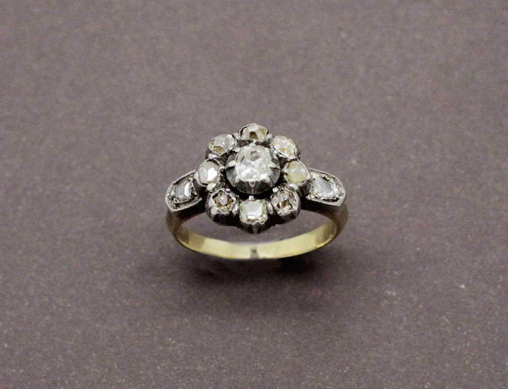 Bague Ancienne Marguerite Diamants - Image 2