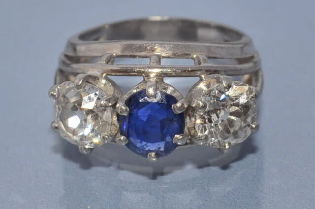 Bague ancienne saphir diamants - Image 3