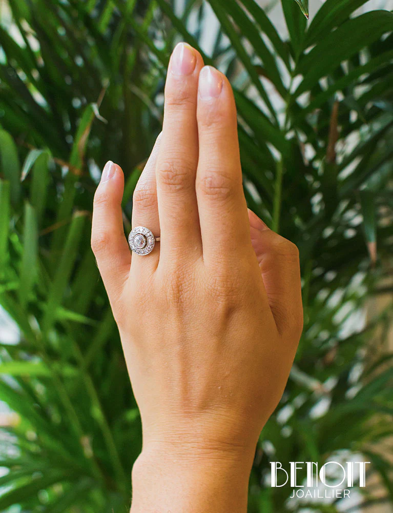 Bague Art Déco Diamant Entourage - Image 7