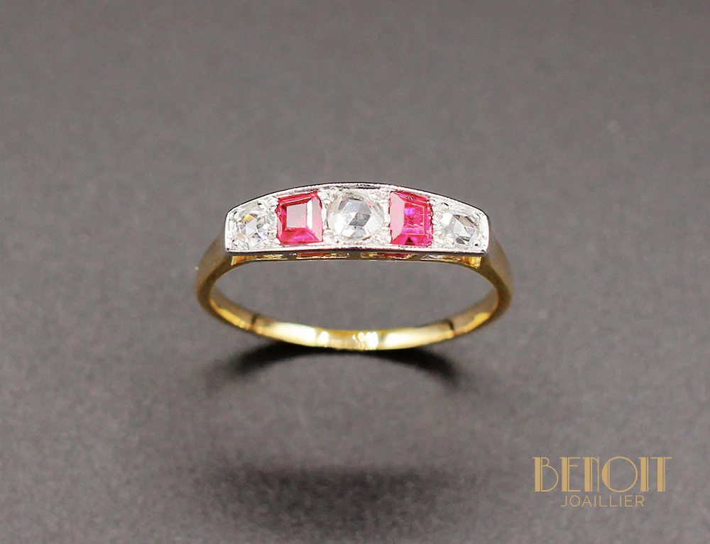 Bague Art Déco Diamants et Verneuils - Image 2