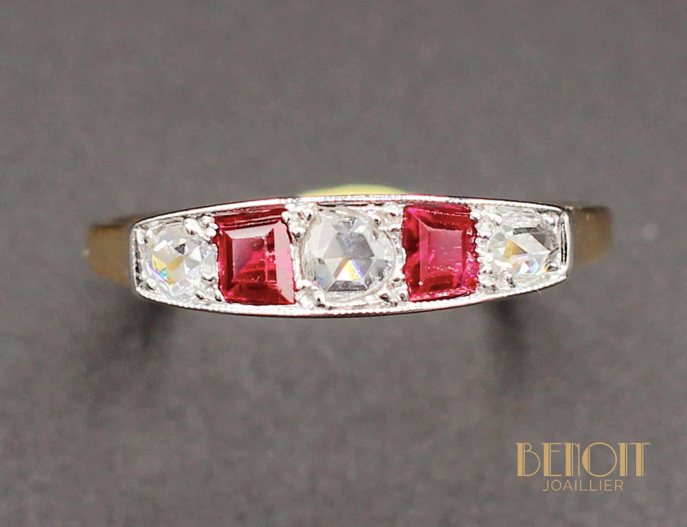 Bague Art Déco Diamants et Verneuils - Image 3