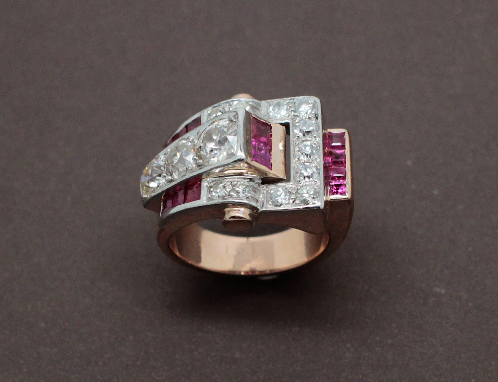 Bague Art Déco Diamants Rubis et Or Rose - Image 2