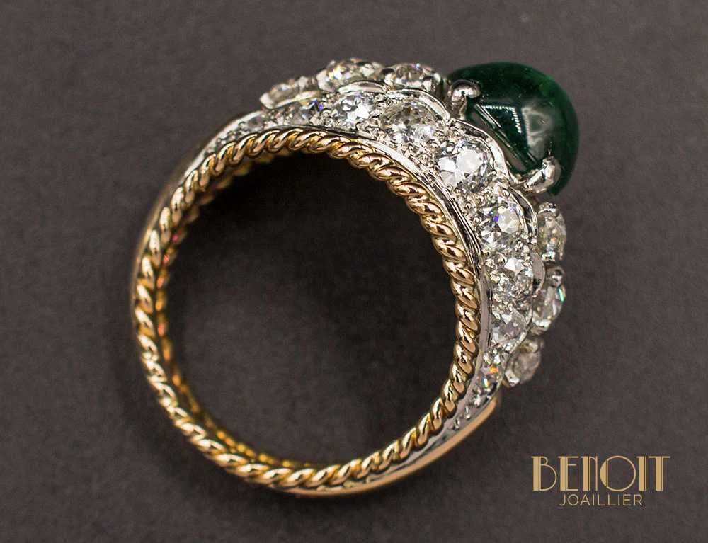 Bague Art Déco Dôme Emeraude et Diamants - Image 5