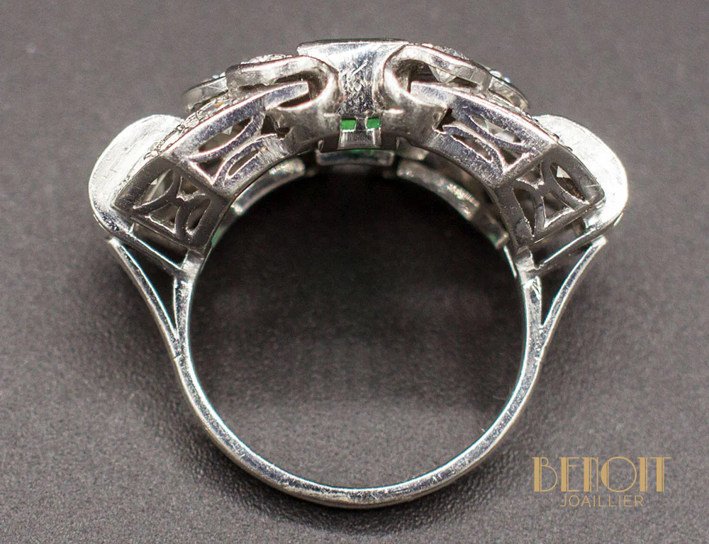 Bague Art Déco Émeraude Diamants - Image 5