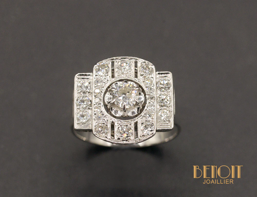 Bague Art Déco Or Blanc et Platine Diamants - Image 2