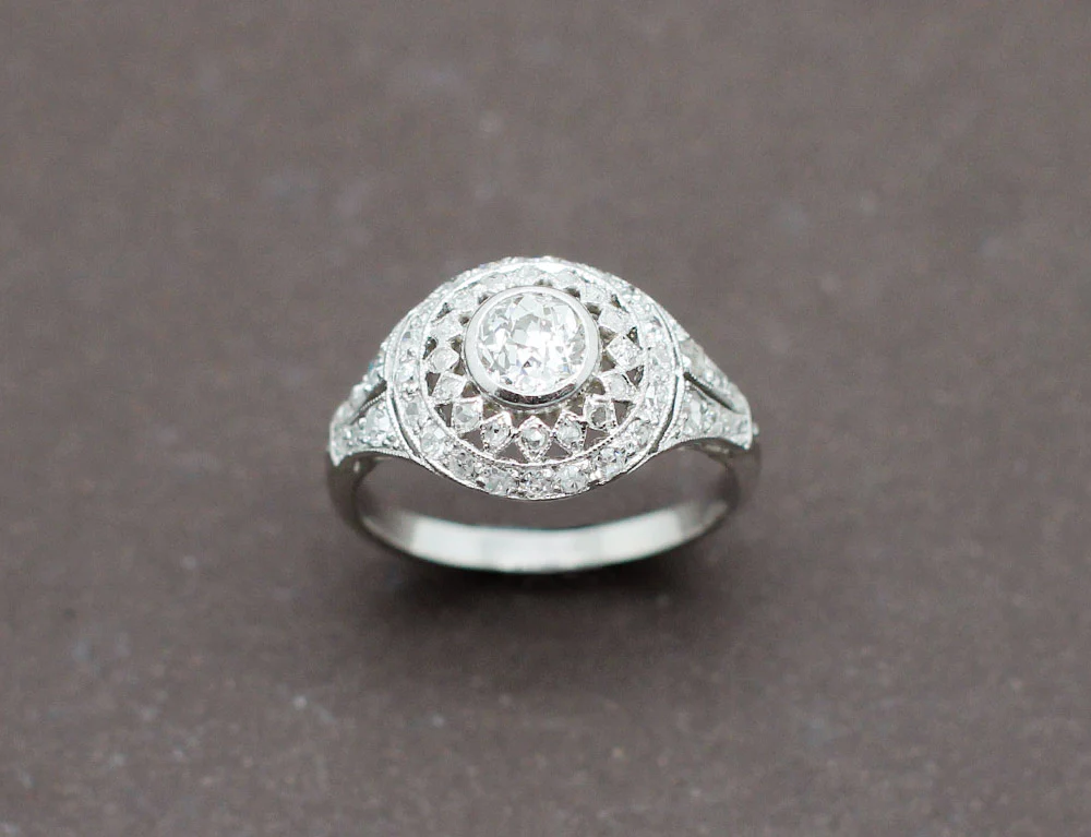 Bague Art Déco Platine Diamants - Image 2