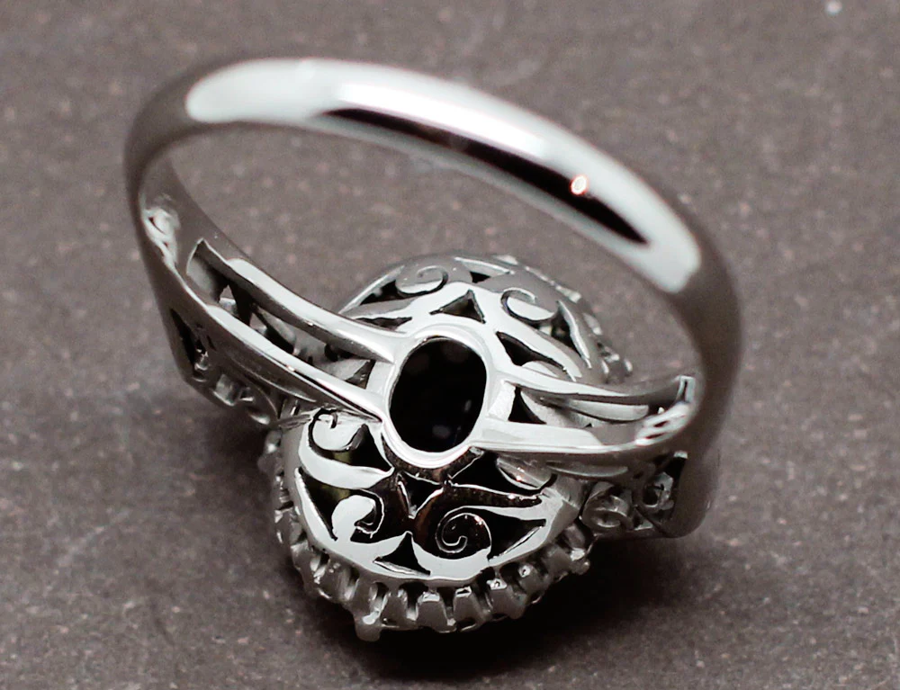 Bague Art Déco Saphir Entourage Diamants - Image 6