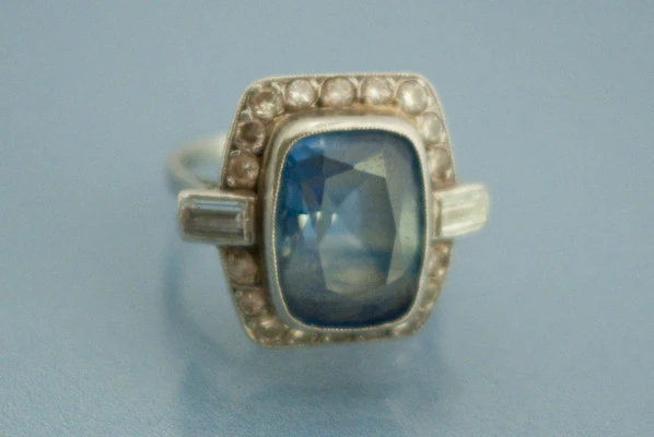 Bague Art déco Saphir et Diamants