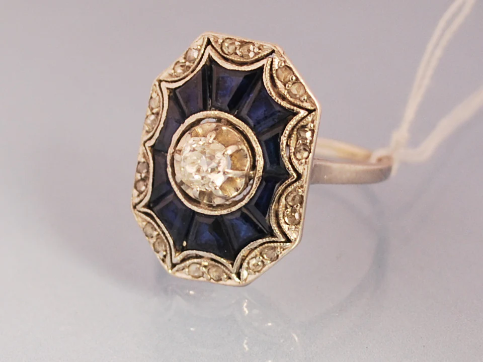Bague art déco saphir et platine