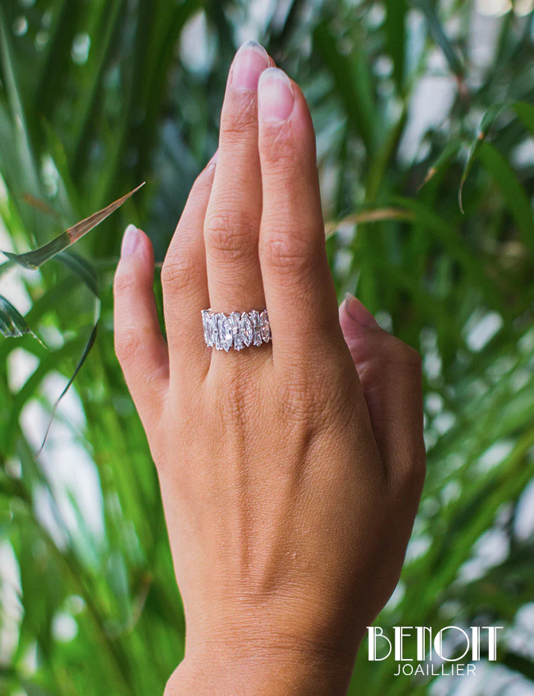 Bague Bandeau Diamants Navette - Image 7