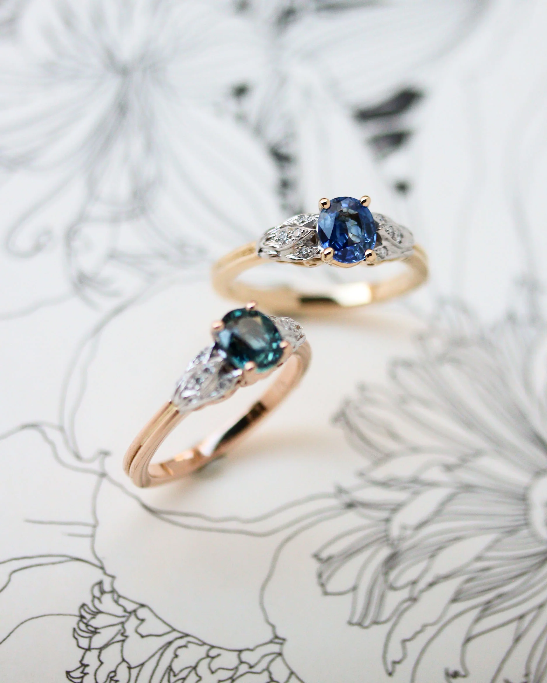 Bague Benoit Joaillier "Solitaire Feuilles" Or Jaune et Blanc Saphir Bleu 0.86 ct - Image 7