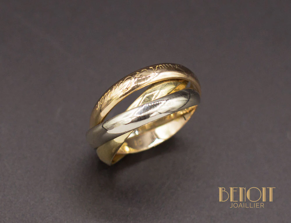 Bague Cartier "Trinity" Classique T53