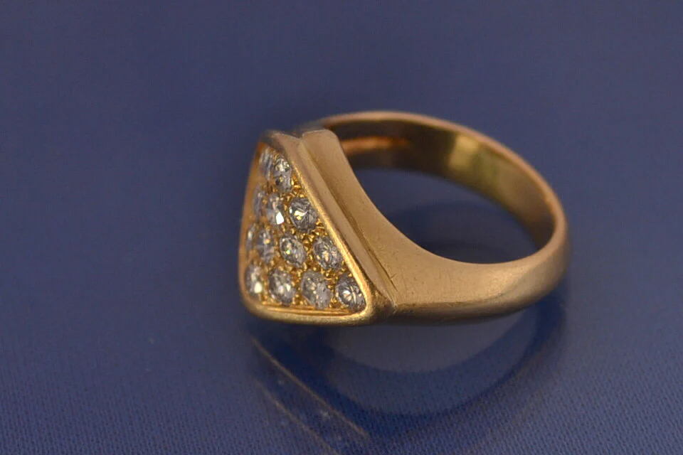 Bague Chevalière Losange Pavage Diamlants - Image 3