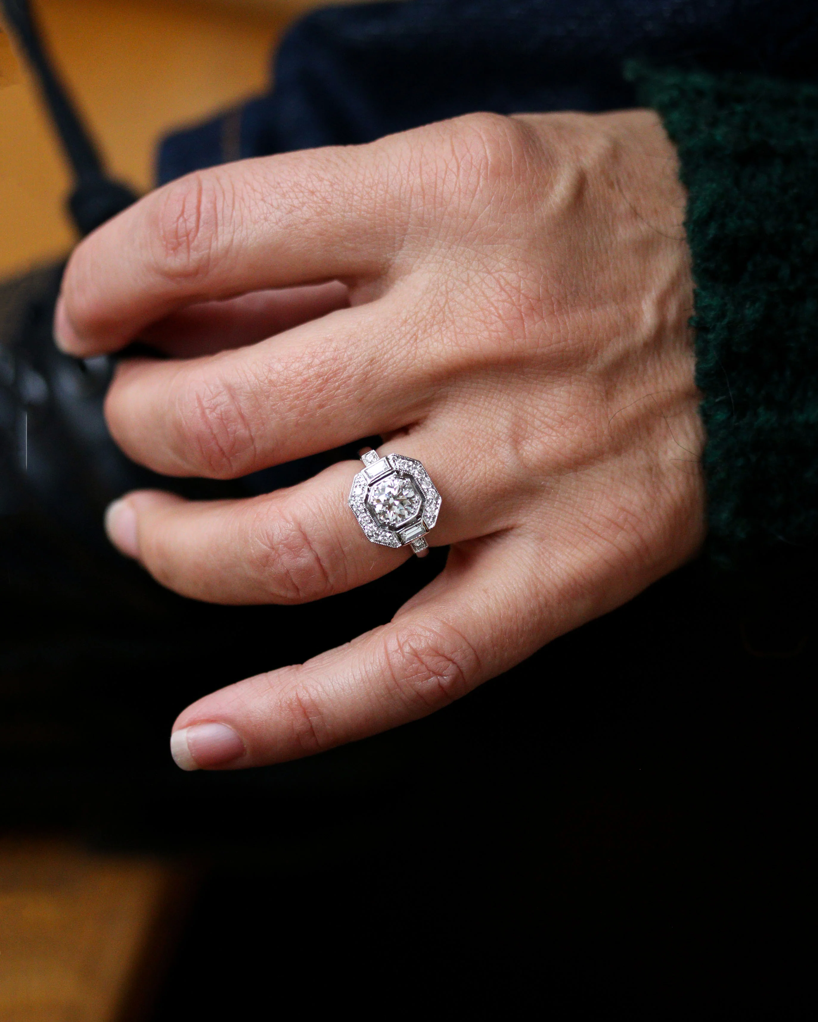 Bague Création Benoît Joaillier "Carré Pans Coupés" Diamant 1ct Certifié - Image 5