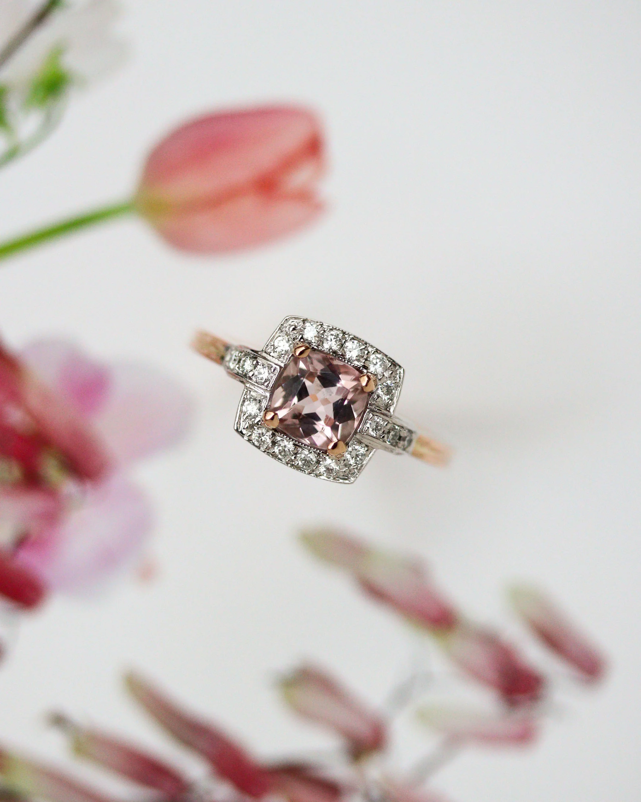 Bague Création Benoit Joaillier "Carré Art Déco" Tourmaline rose - Image 4