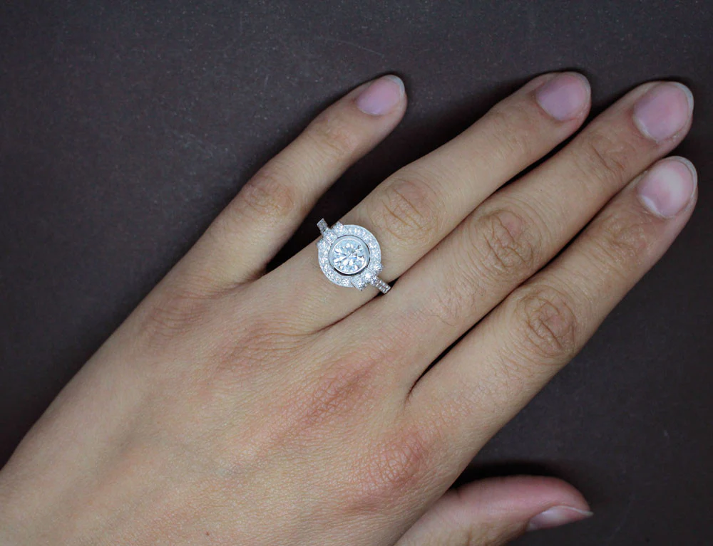 Bague Création Benoit Joaillier Diamants et Or Blanc - Image 4