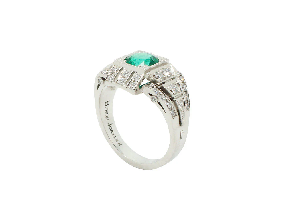 Bague Création Benoit Joaillier "Architecte" Emeraude et Diamants - Image 3