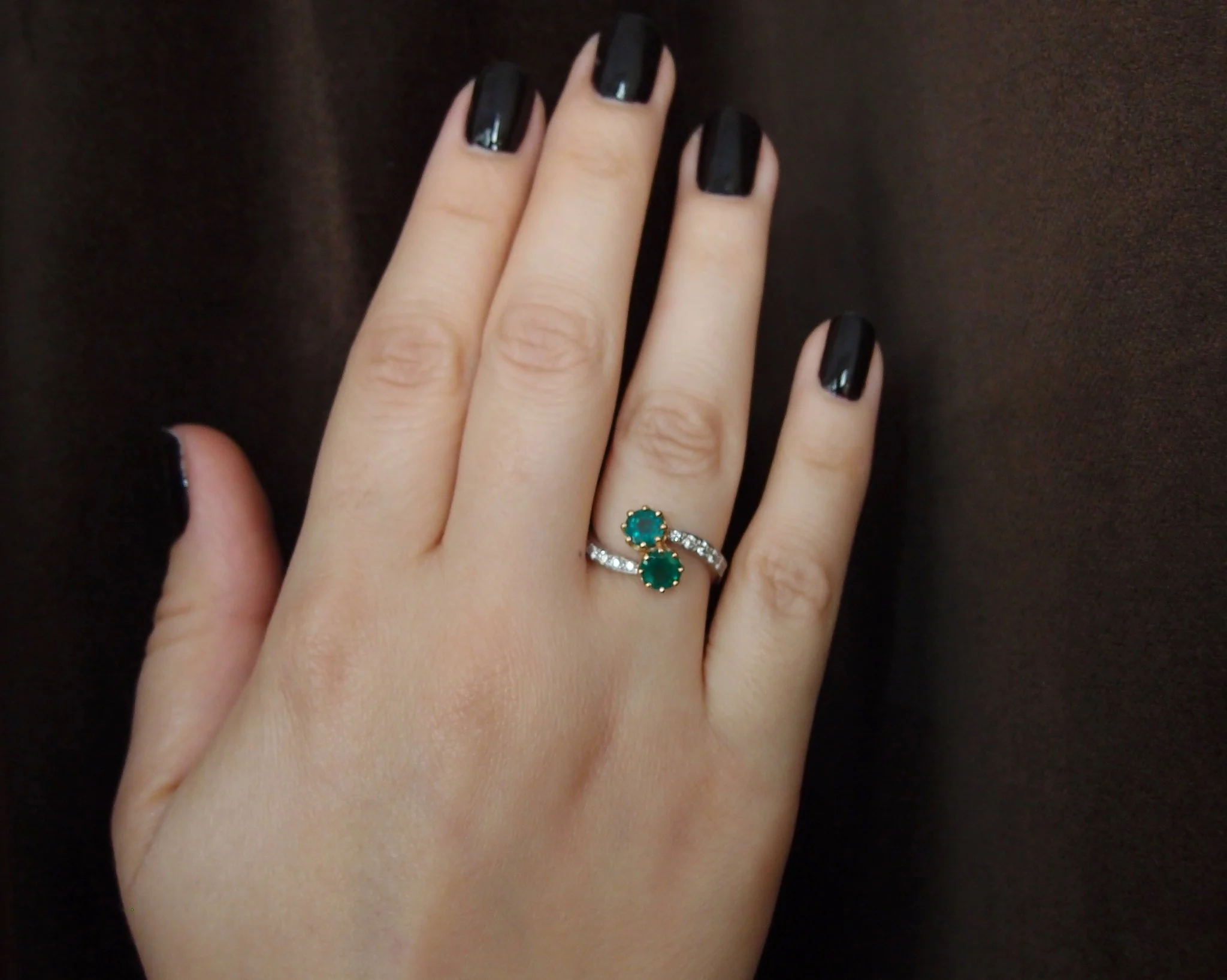 Bague Creation Benoit Joaillier "Toi et Moi" Emeraudes - Image 6