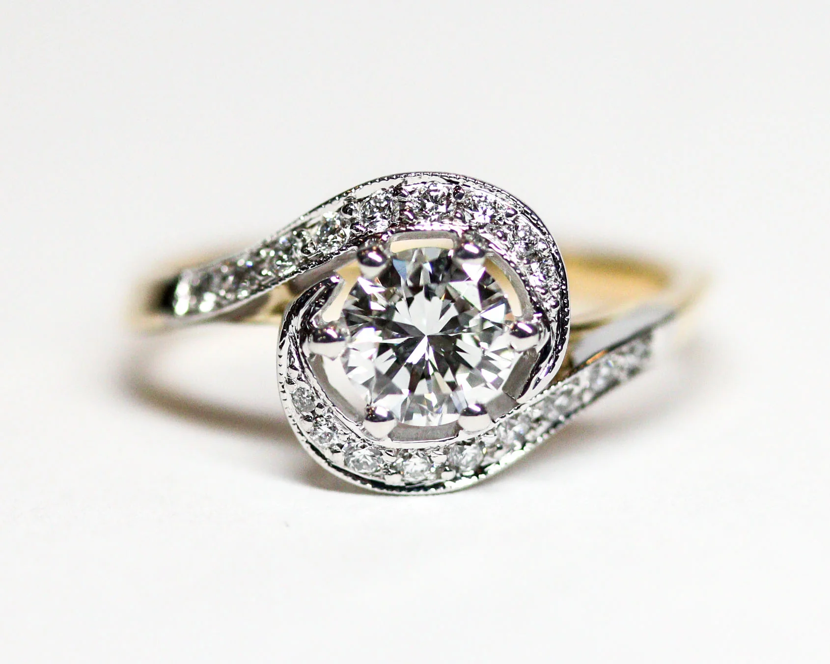 Bague Création Benoit Joaillier "Tourbillon Deux Or et Diamant" 0,61ct Certifié LFG - Image 8