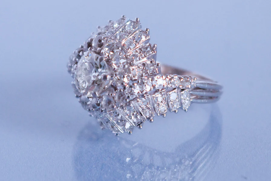 Bague Diamant et platine - Image 2