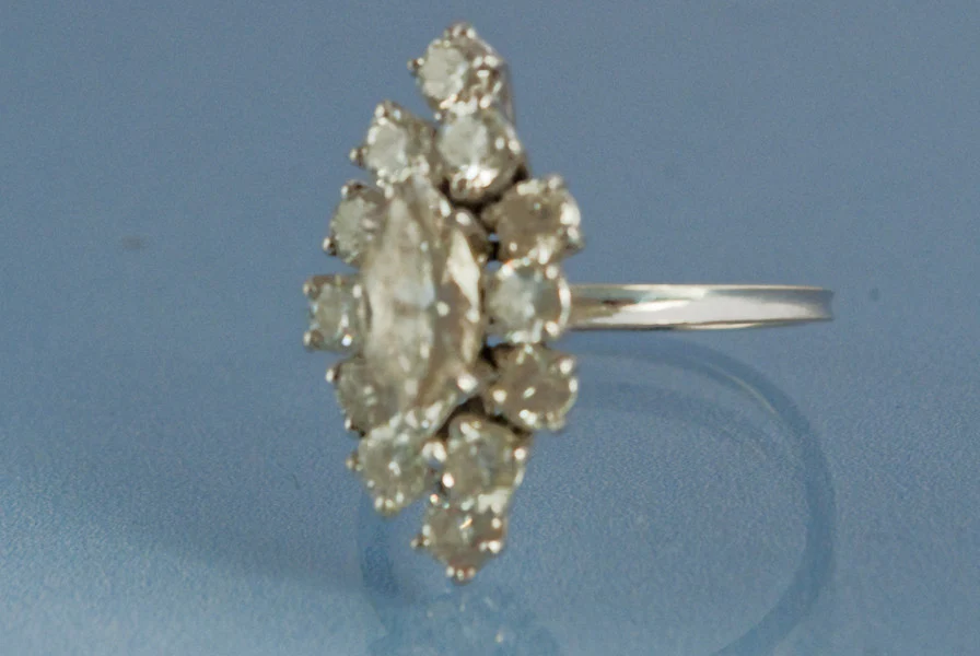 Bague Diamant Navette - Image 2