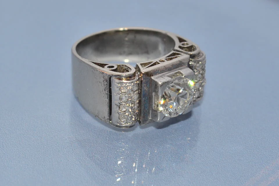 Bague diamants art déco