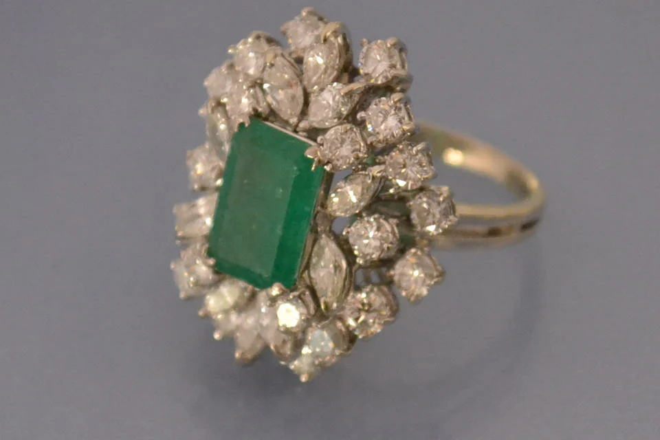 Bague Emeraude diamants - Image 2