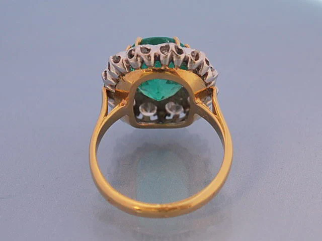 Bague Emeraude et diamants - Image 4