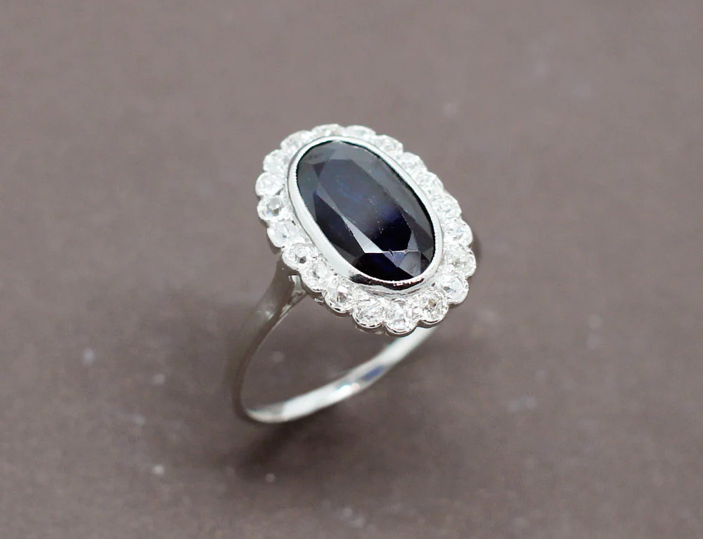 Bague Entourage Saphir Diamants