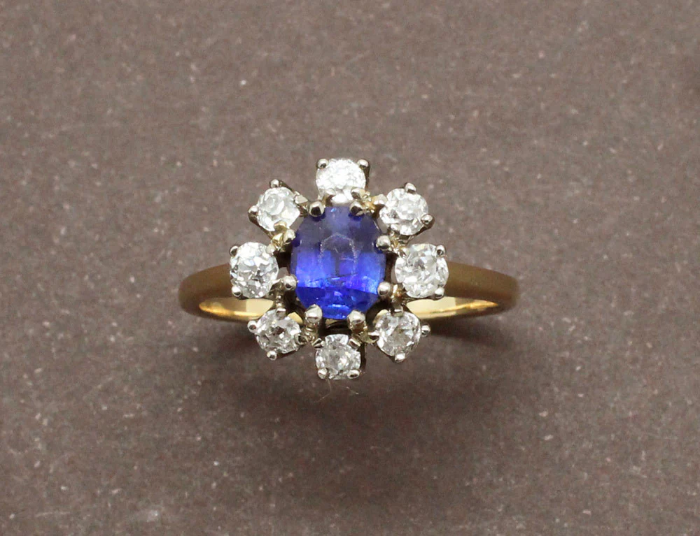 Bague Fleur Saphir et Diamants - Image 3