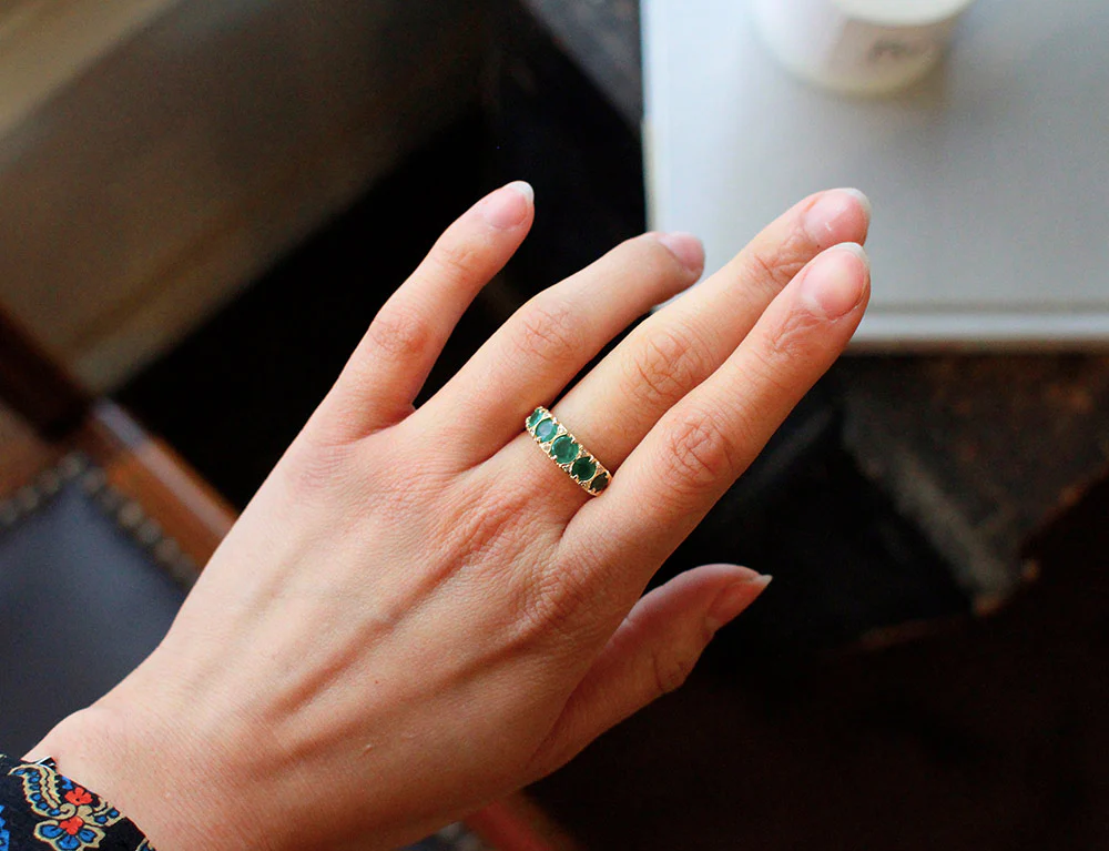 Bague Jarretière Emeraudes Diamants - Image 8