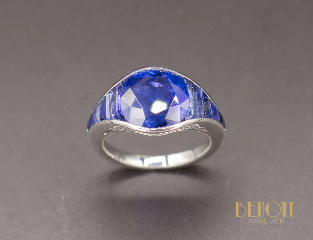 Bague Art Déco Jarretière Saphir Ceylan Naturel - Image 2